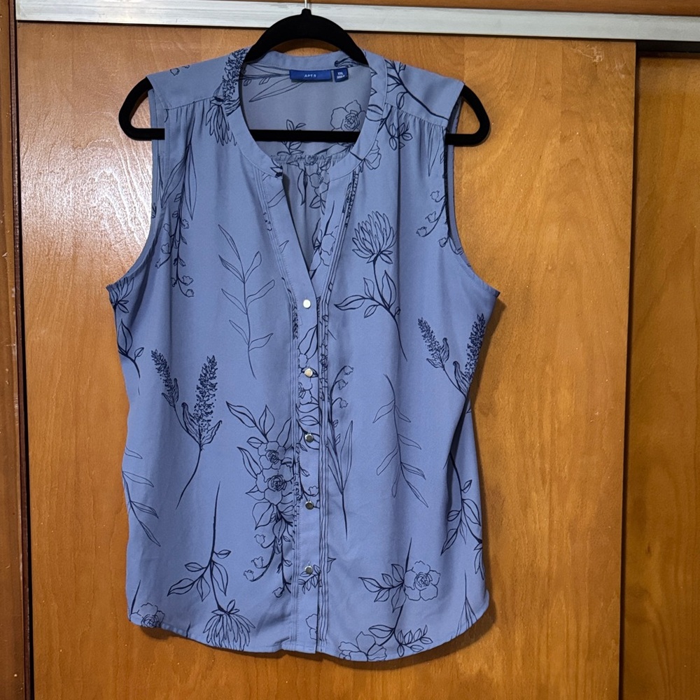 Apt. 9 Blue Floral Sleeveless Blouse